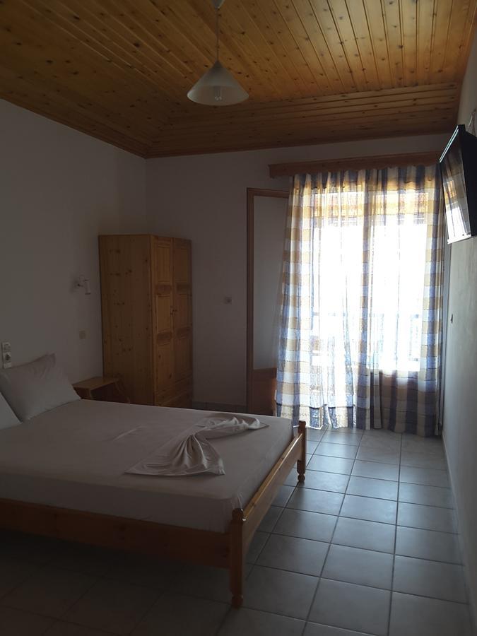 Ostria Hotell Patitírion Eksteriør bilde
